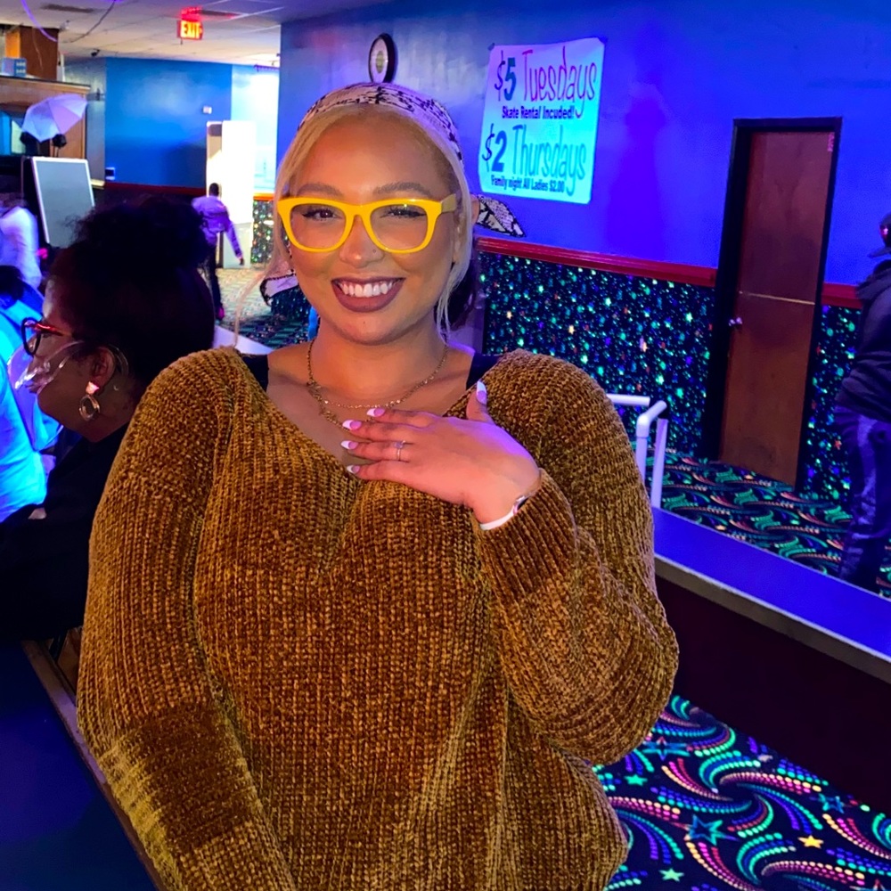 Meet your Posher, Samantha